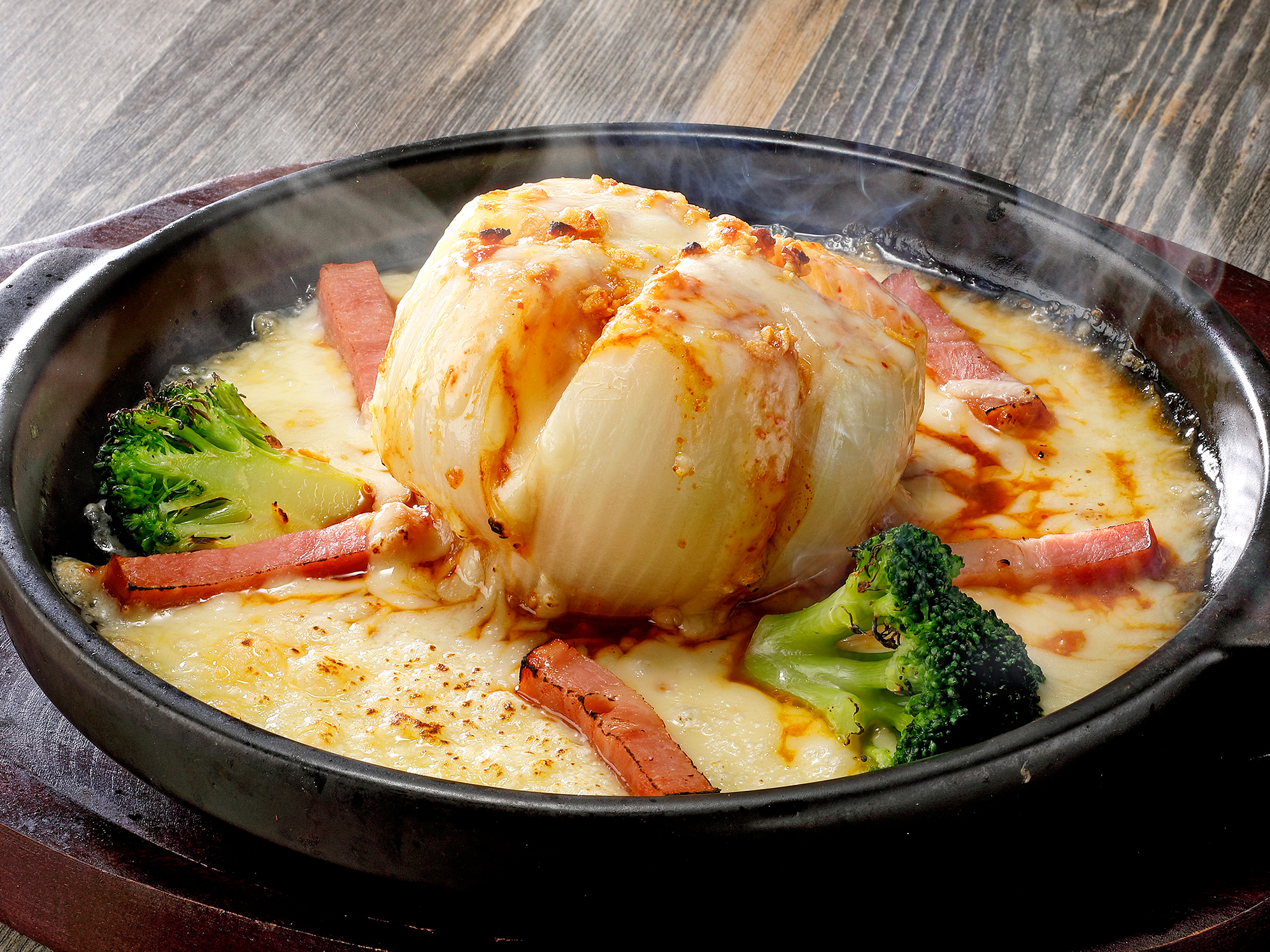 居酒屋 いちげん武蔵浦和　#チーズたっぷり玉ねぎ丸ごとオーブン焼き
