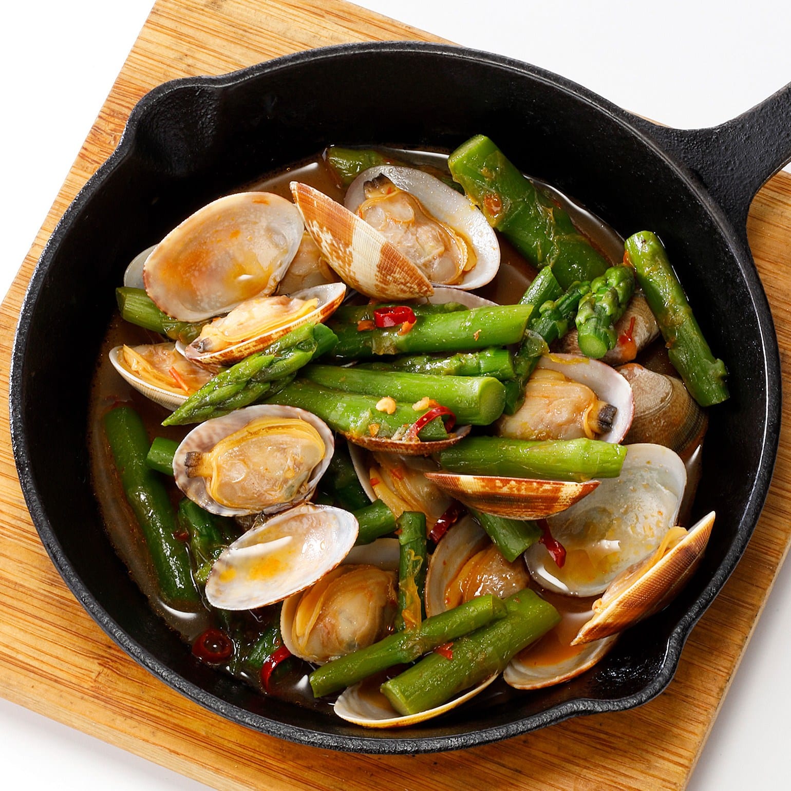 居酒屋 いちげん 南浦和店　アサリとアスパラピリ辛炒め／ランチ／個室／宴会4～50名様／飲み放題