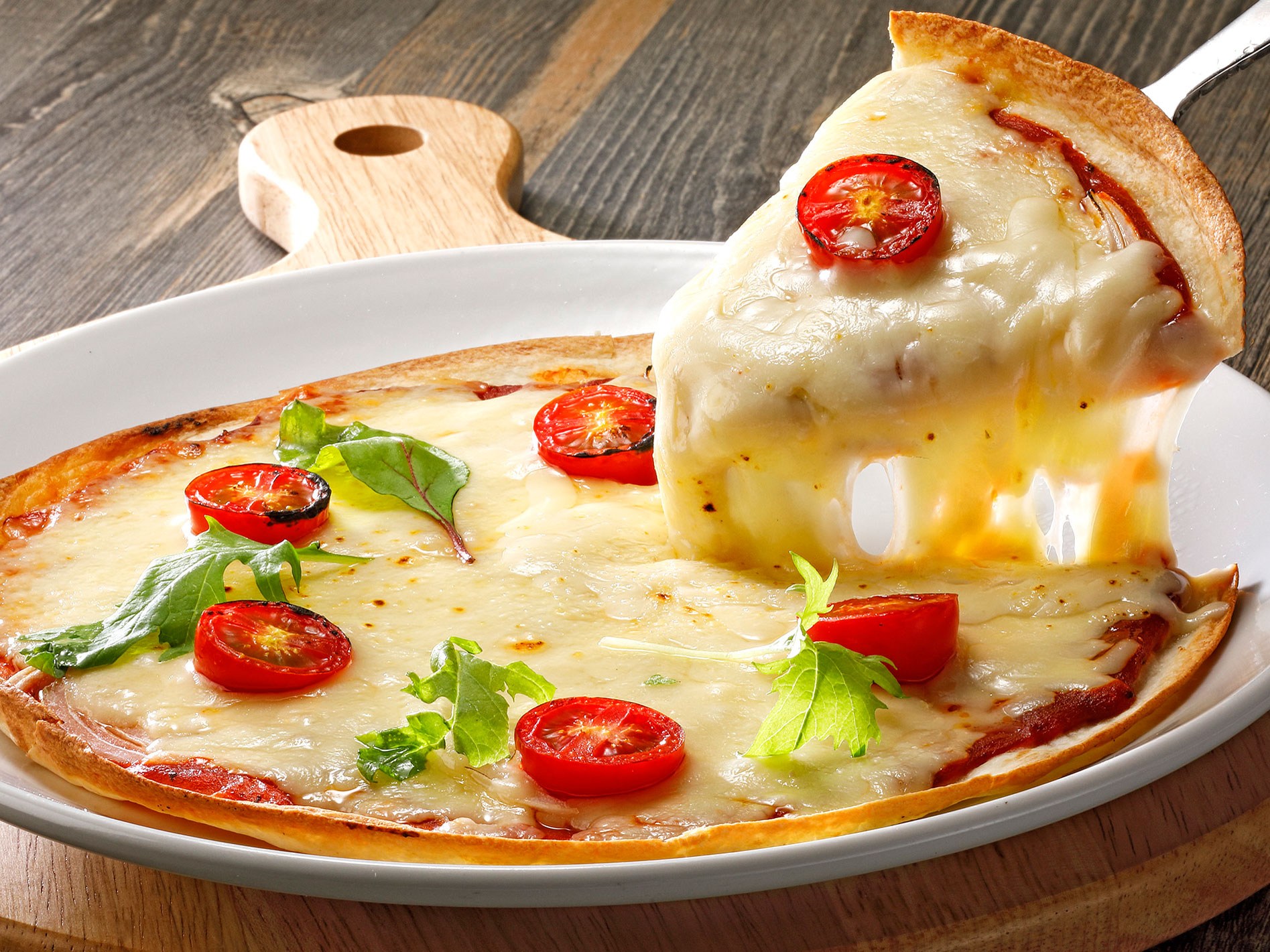 居酒屋　いちげん 武蔵浦和店　／たっぷりチーズピザ／個室／飲み放題／ご飯