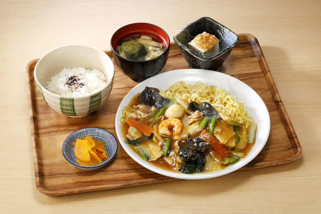 【レギュラーランチ】
ご飯を+50円でゆでブロッコリーに変更可