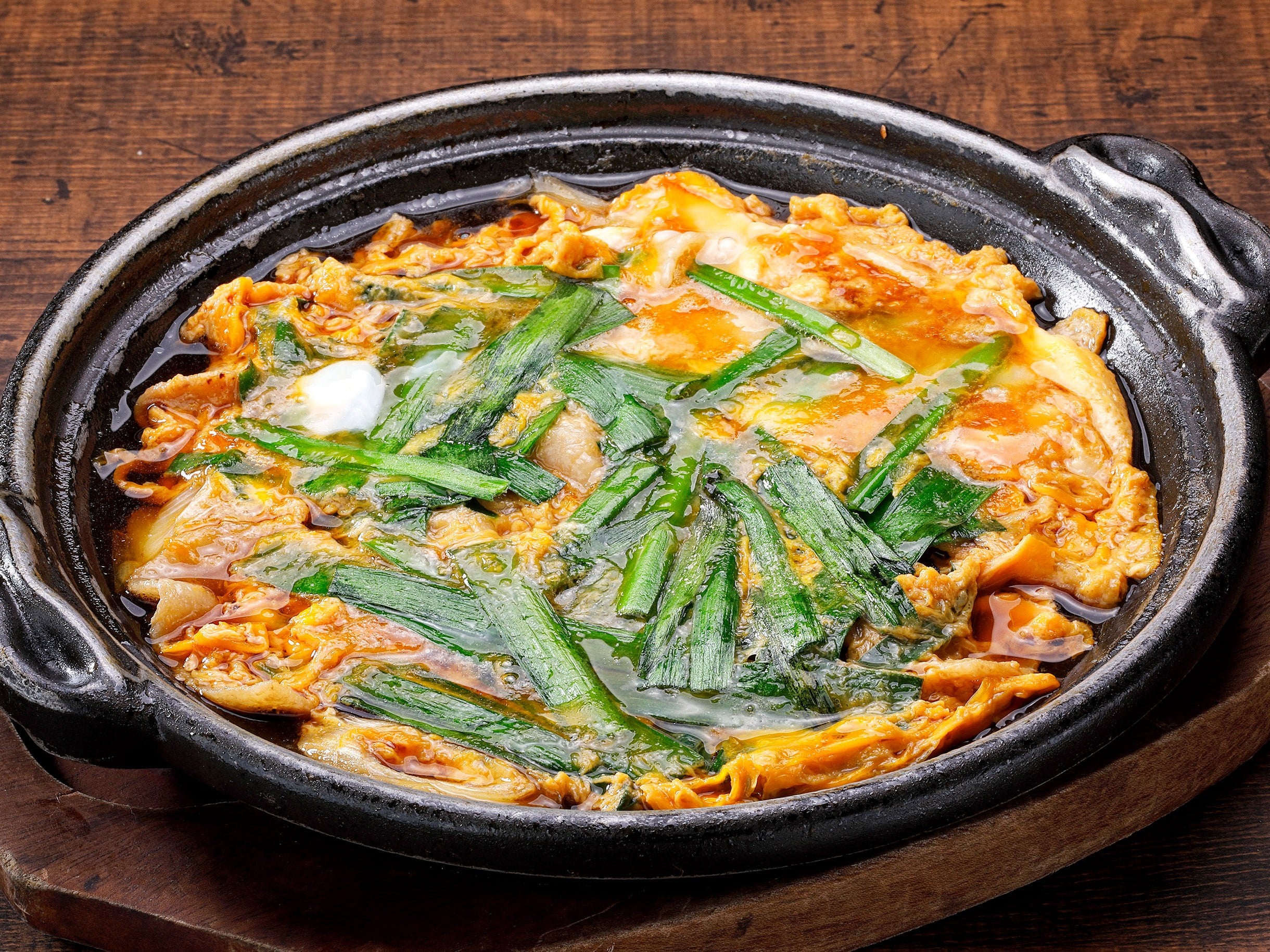 居酒屋 いちげん 新松戸店　豚バラとニラの玉子とじ／ランチ／個室／宴会／飲み放題／